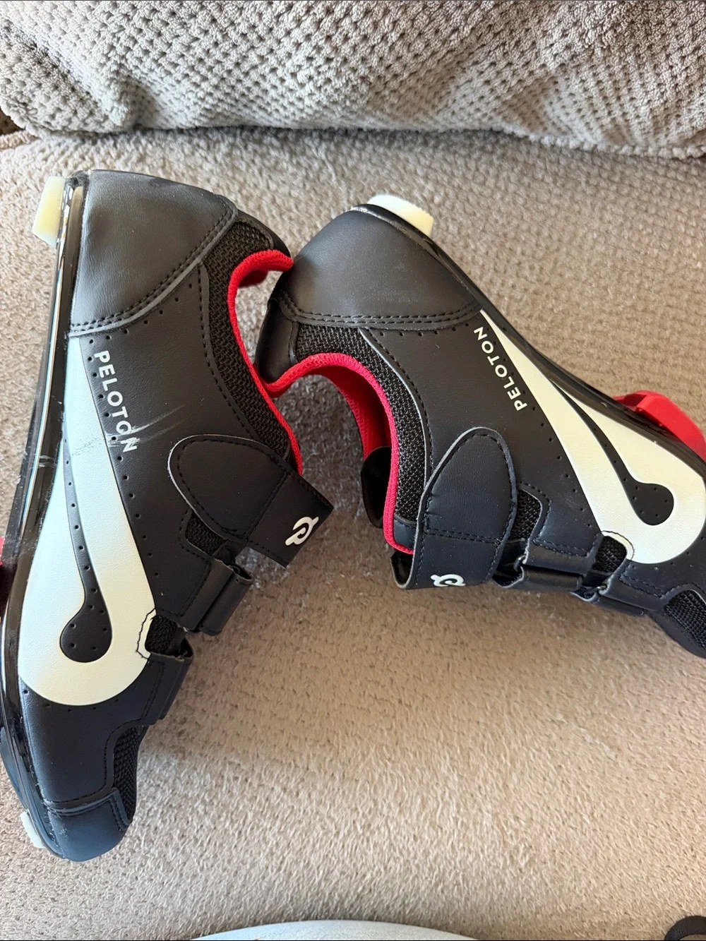 Peloton Black Athletic Cycling Shoes with Red Lining